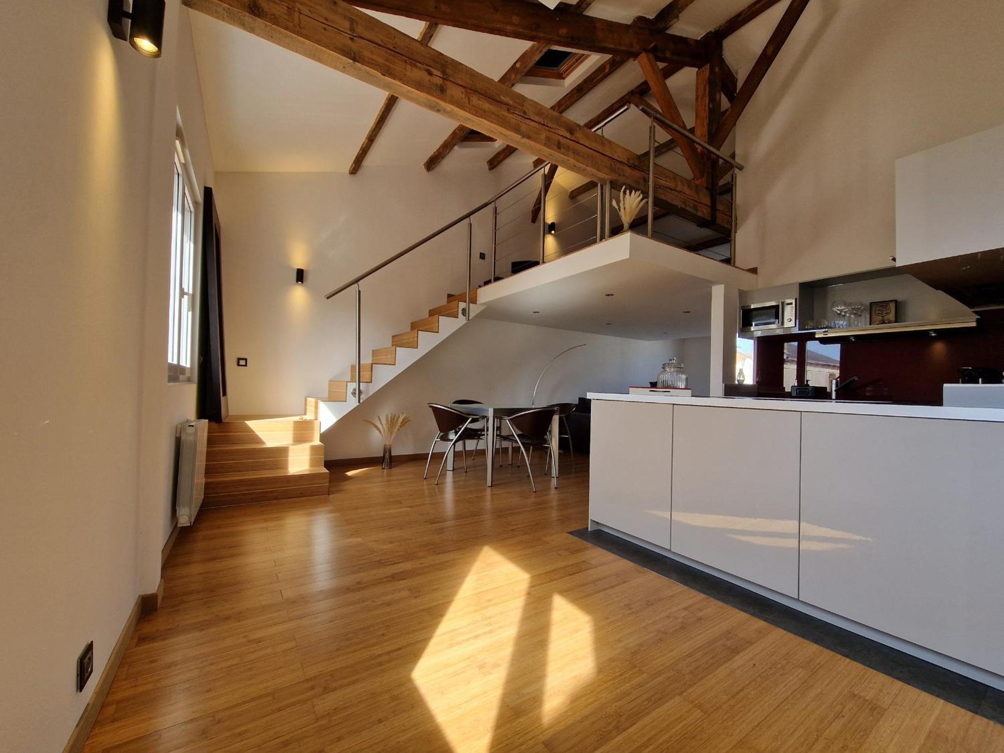 Loft 4 Pers Centre Chatelaillon-plage, A Deux Pas De La Et Du Casino, Wi-fi Inclus - Fr-1-706-26 * Chatelaillon-Plage